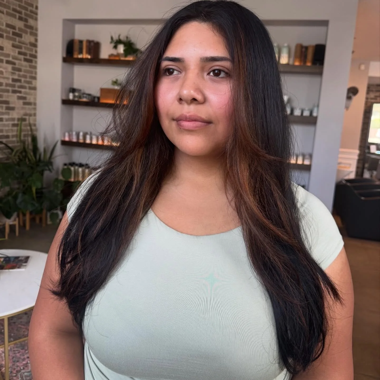 Some gorgeous face frame highlights!! Flawless subtle and sweet for all my low maintenance clients who need a little pop and to brighten up their look.