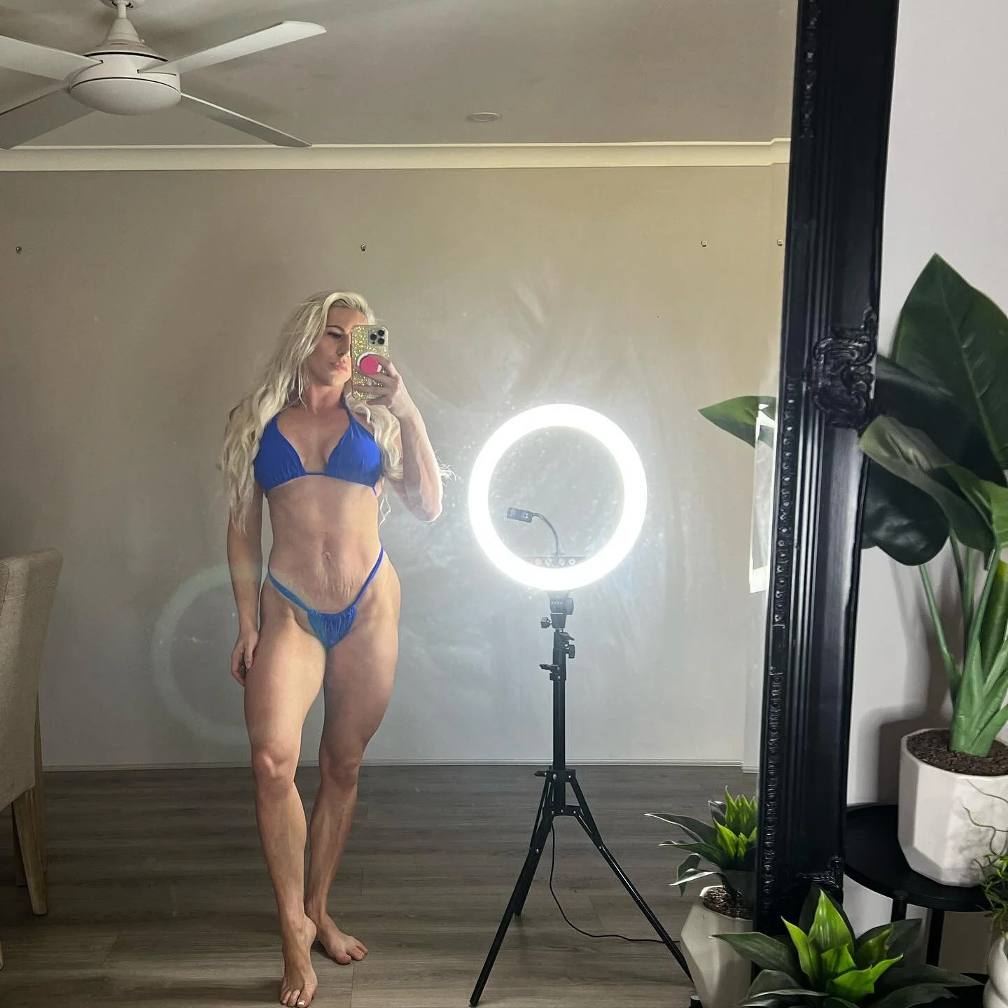 Warmer weather can come back now please 🌥️

10/10 not a fan of Perth's winter 😥

#wintersucks #bringbacksummer #bikini #blonde #fitnessmodel