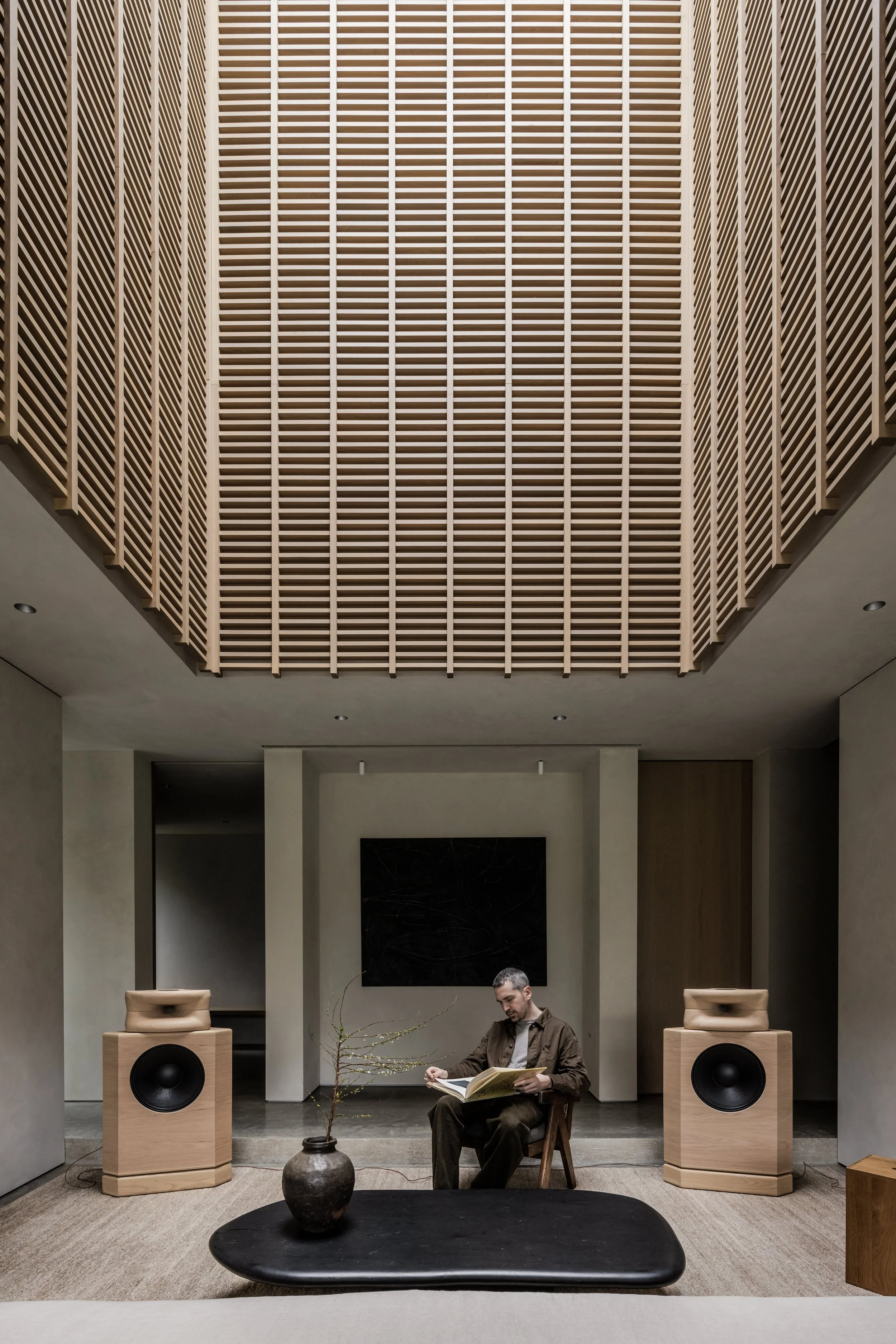 LeckieStudio_W22_1054.jpg