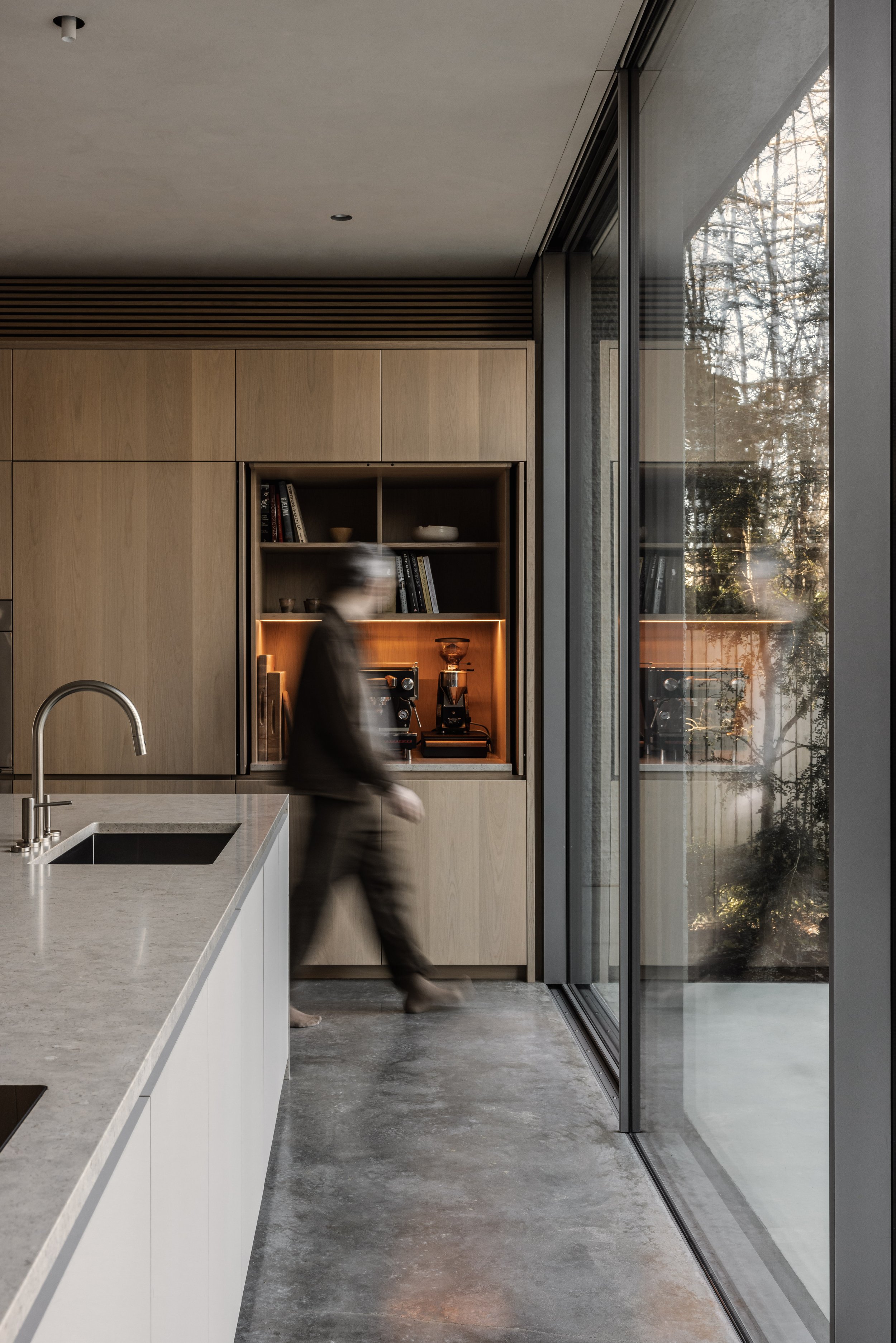 LeckieStudio_W22_2852.jpg