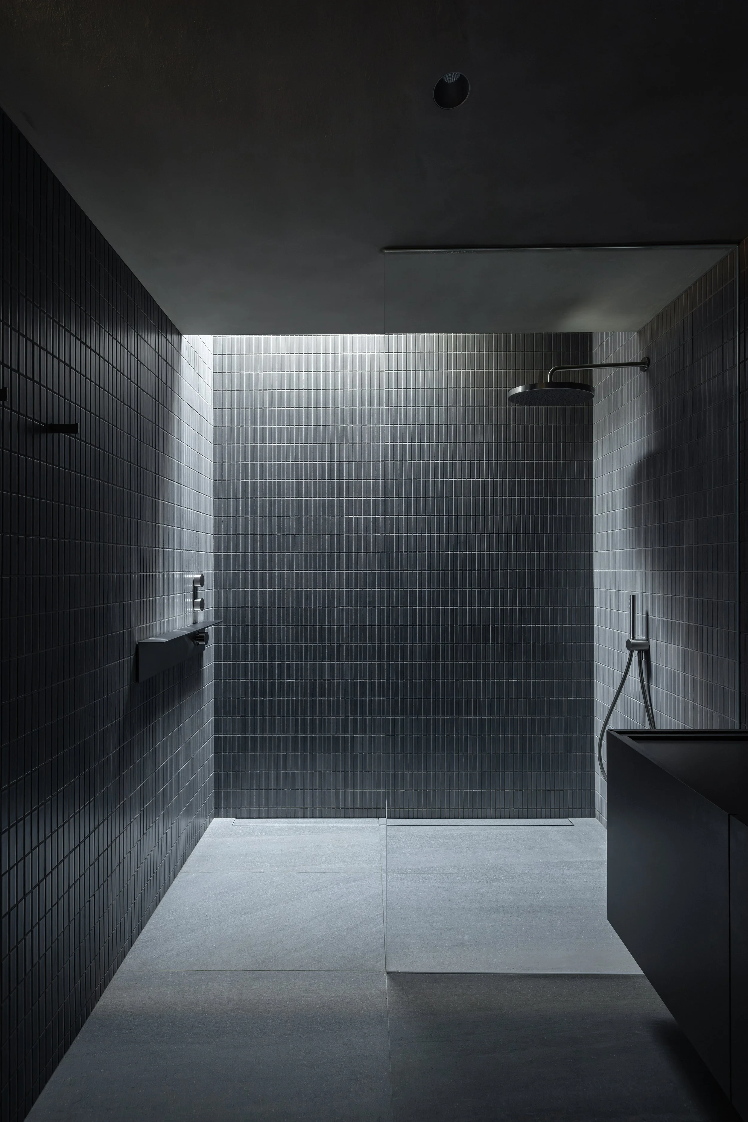LeckieStudio_W22_3125.jpg