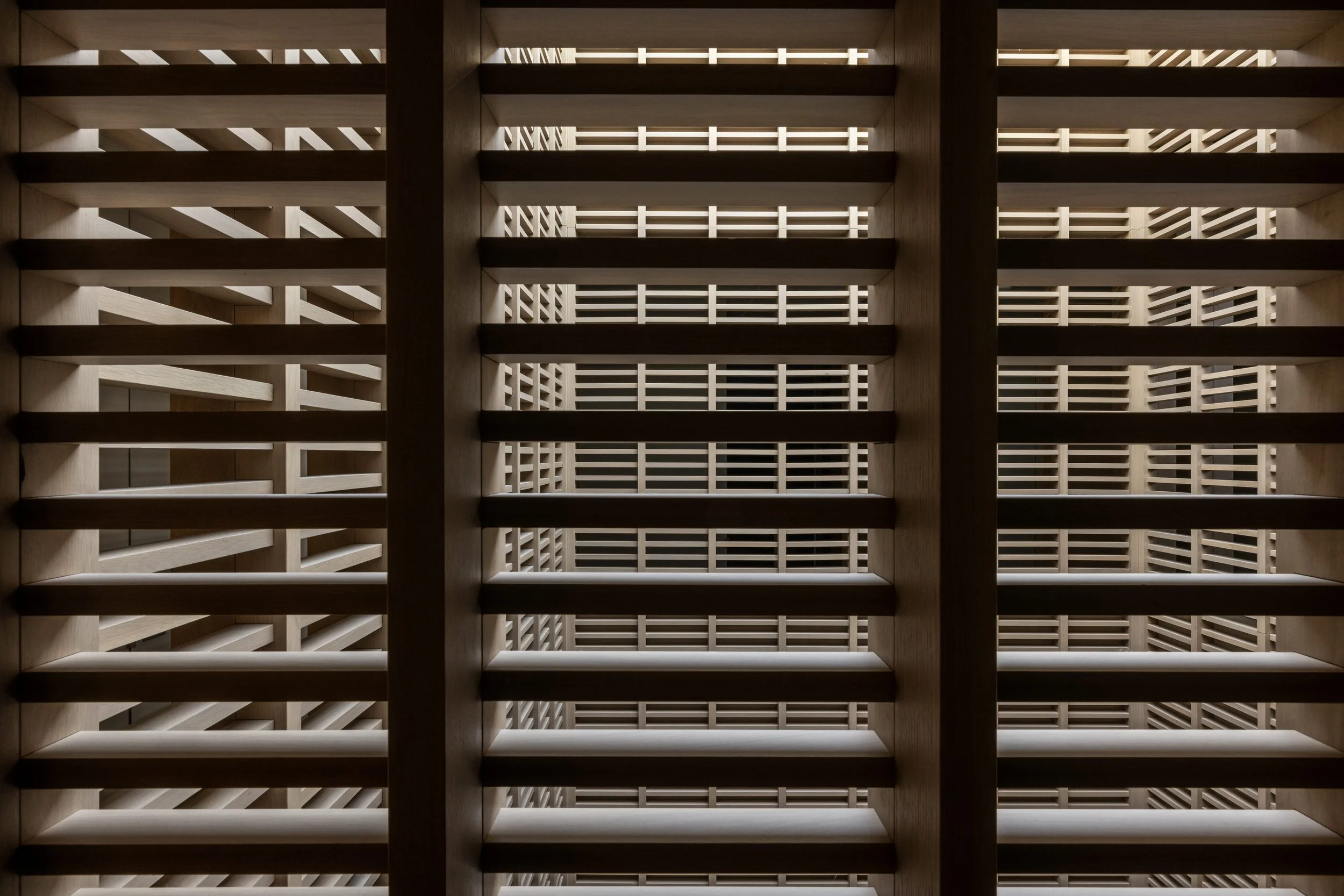 LeckieStudio_W22_3236.jpg