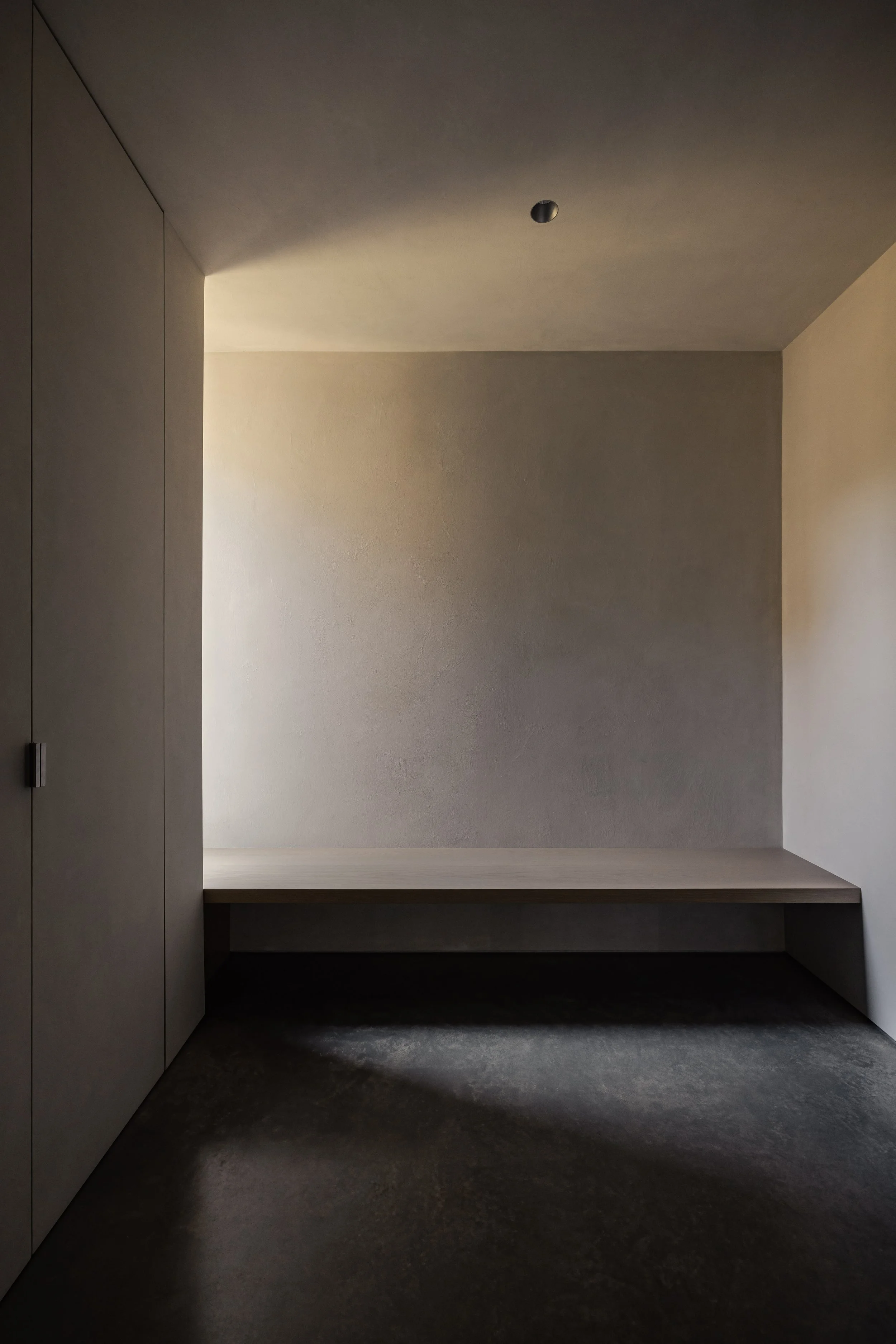 LeckieStudio_W22_2651.jpg