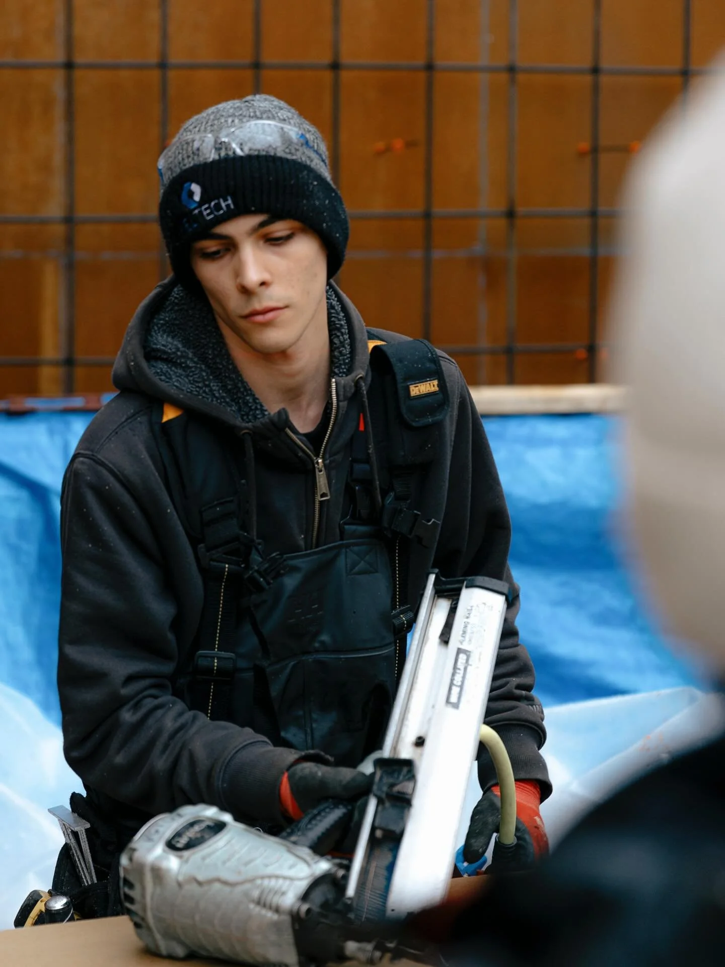 Get your forms stood. Get your structures braced. Keep your tools clean and dry. 
Because Santa Claus is coming! 🌲 🎅 

[1/3]