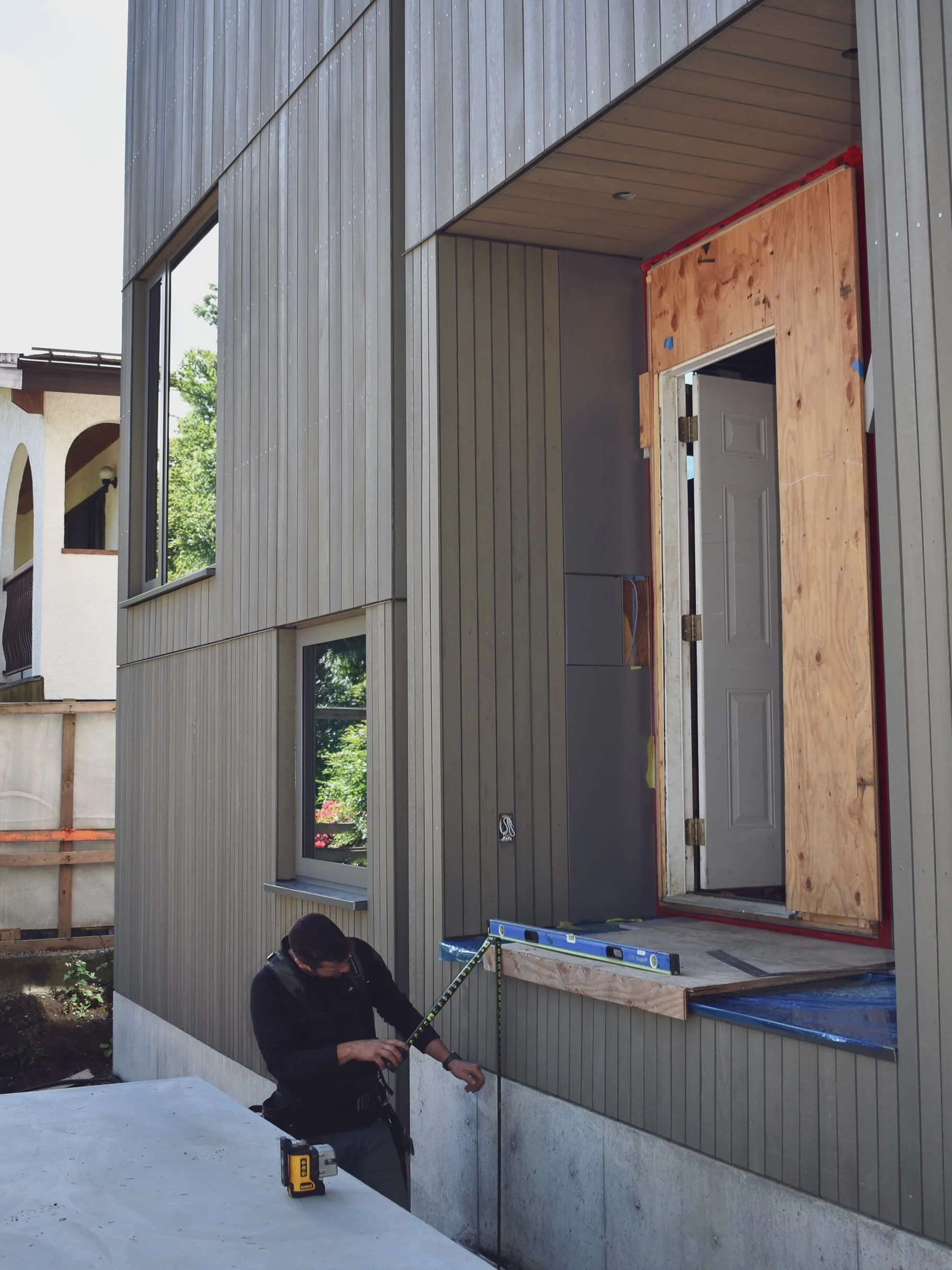 The countdown is on. The &lsquo;To Do&rsquo; list is getting smaller. The clients are getting excited. We love the completion stage!

[3/3]