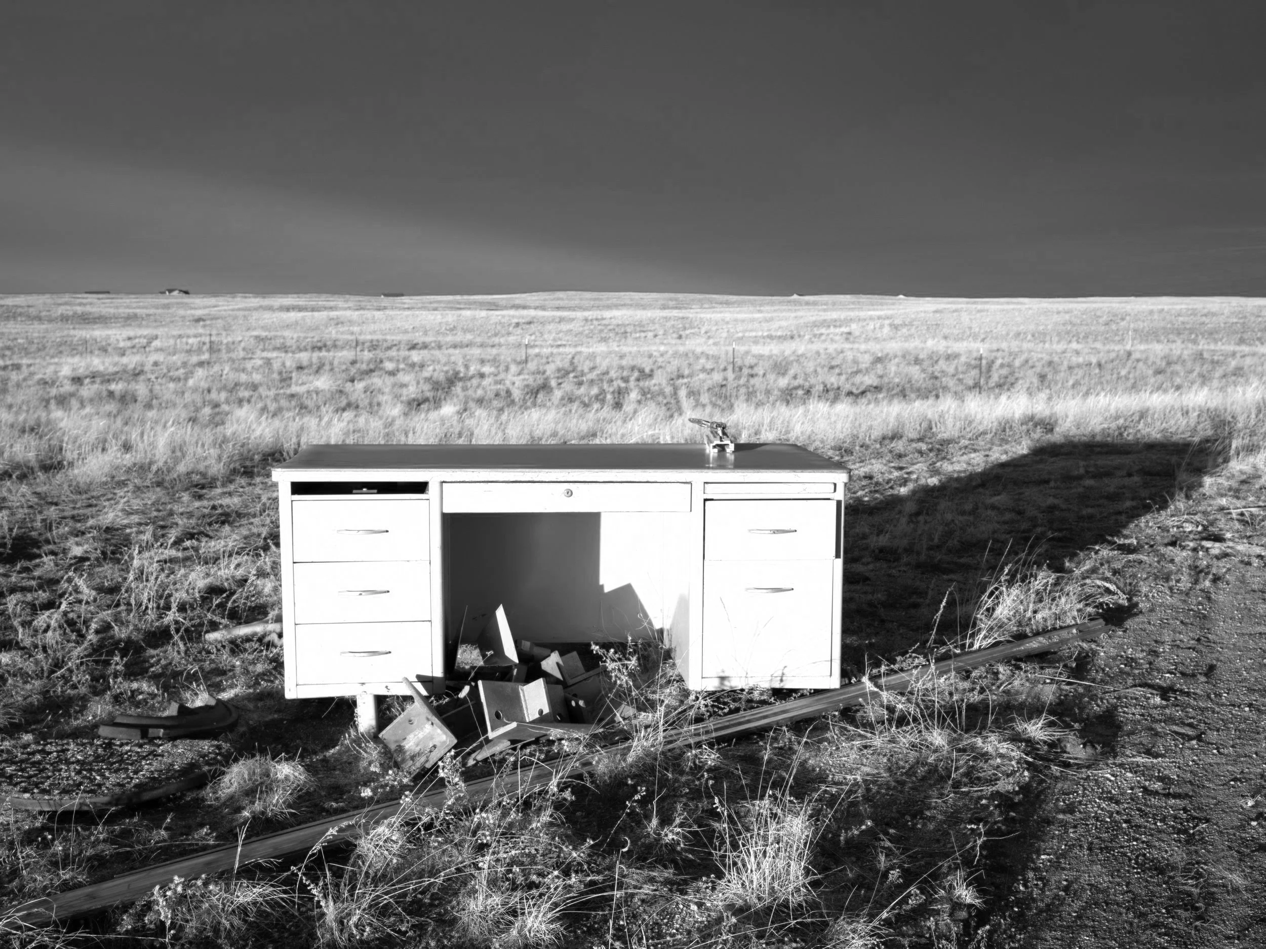Rylee+Moore+Decaying+Towns+in+The+Easten+Plains-33.jpg