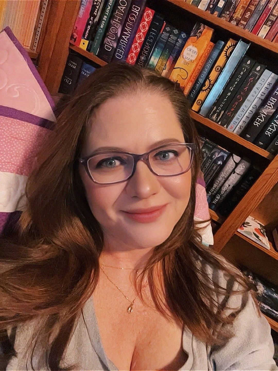 Mia Bailey | Prose Reader