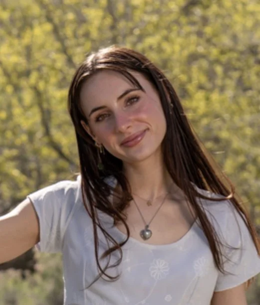 Zoey Sheinberg | Prose Reader