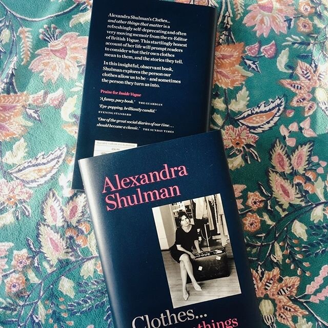 The next book to add to your reading list: Clothes... and Other Things That Matter by @alexandrashulman 👗 #alwaysaucourant 📷: @alexandrashulman⁠
.⁠
.⁠
.⁠
.⁠
.⁠
#bookworm #greatreads #amreading #booklovers #bibliophile #bookaddict #bookchat #goodrea
