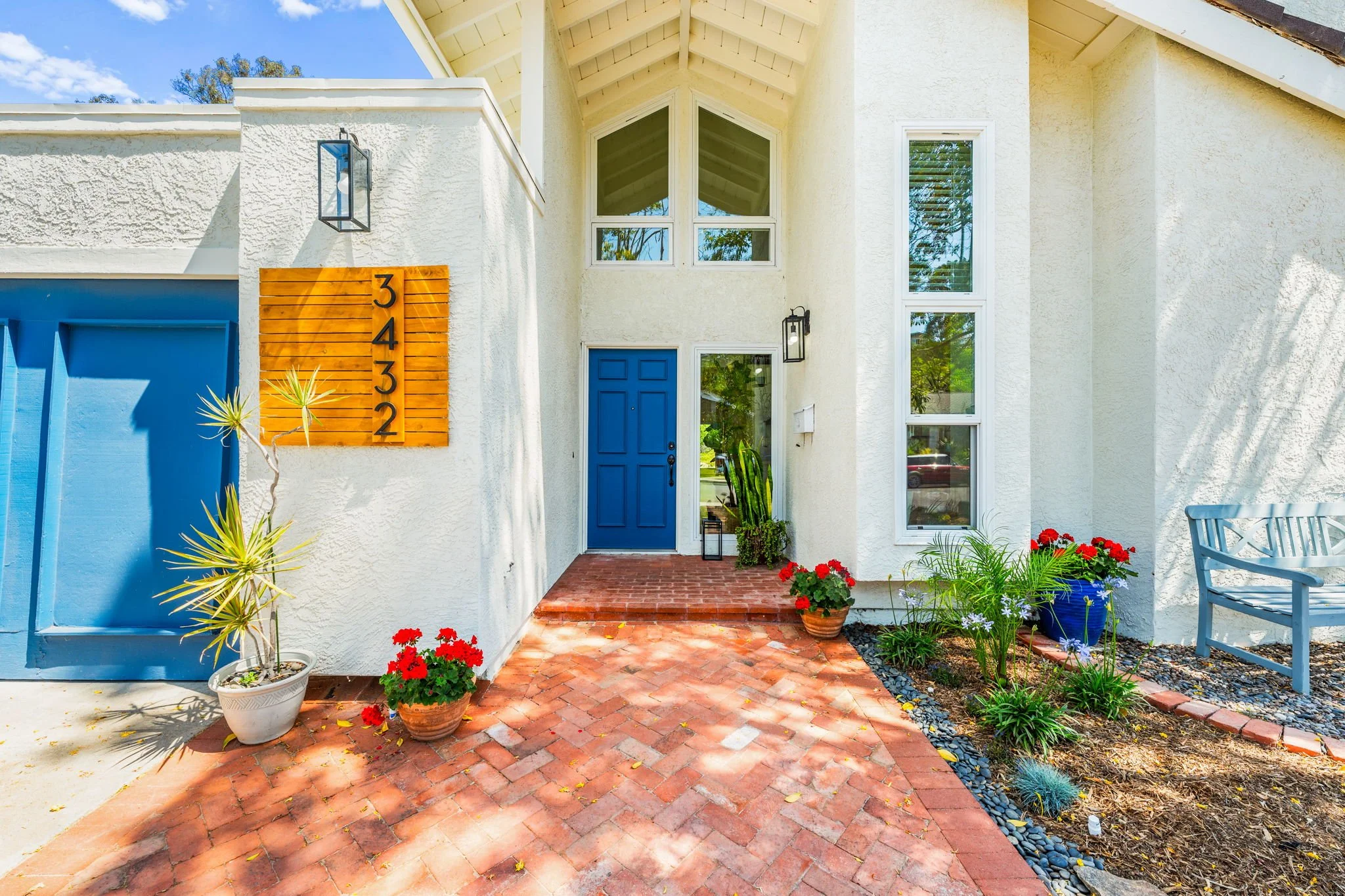 5-web-or-mls-4- Mt Ariane.jpg