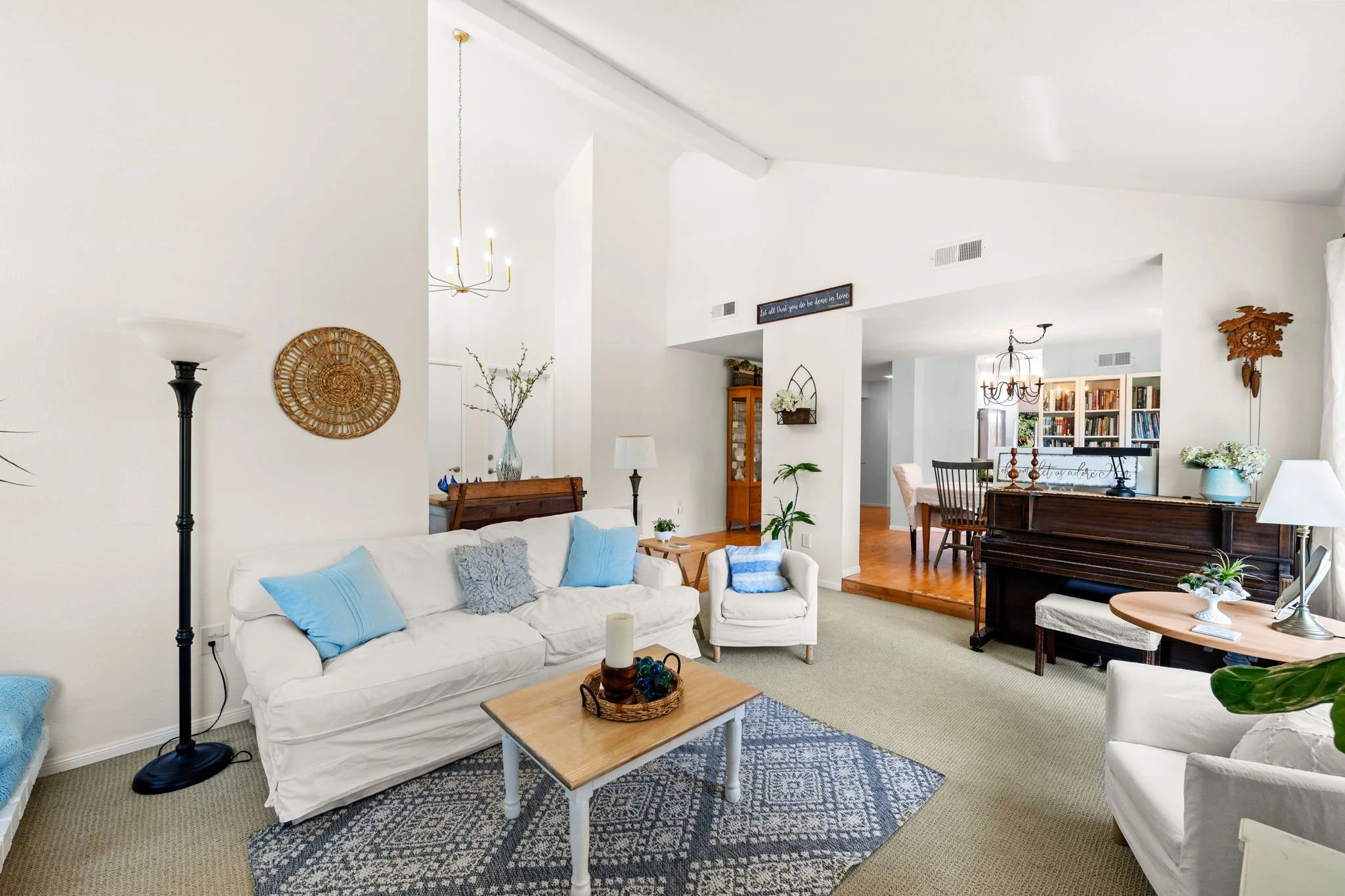 12-web-or-mls-11- Mt Ariane.jpg