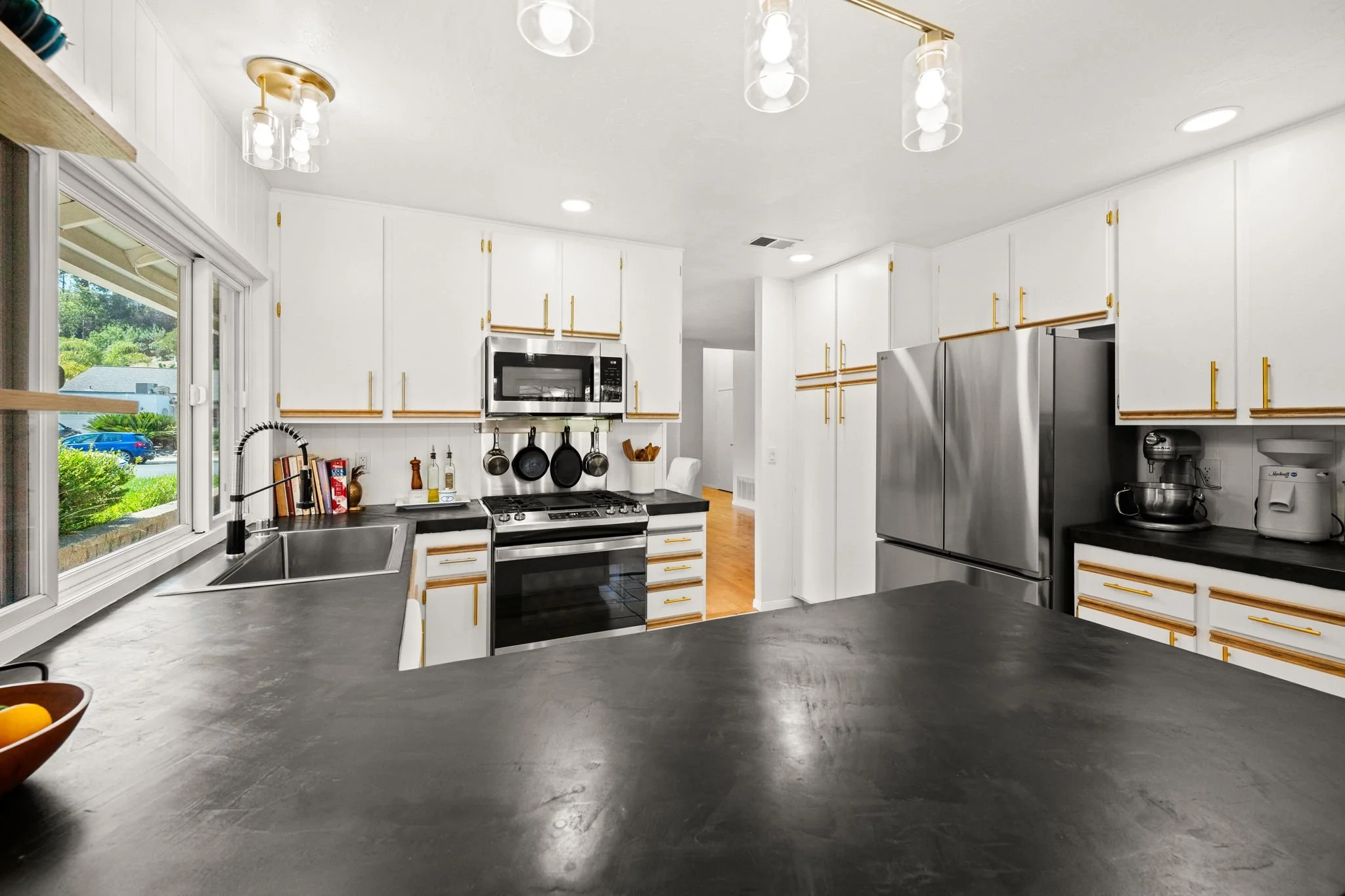 27-web-or-mls-26- Mt Ariane.jpg