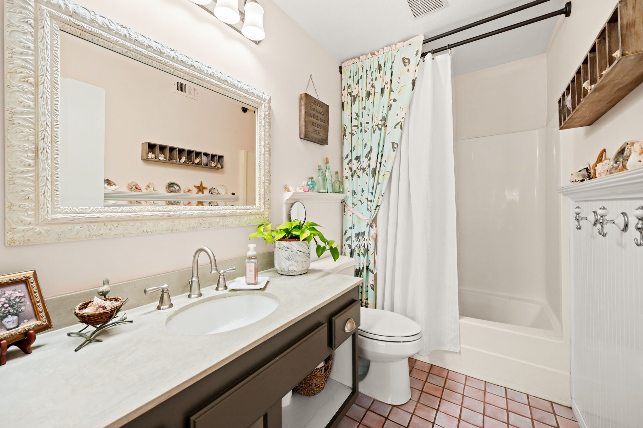 41-web-or-mls-40- Mt Ariane.jpg