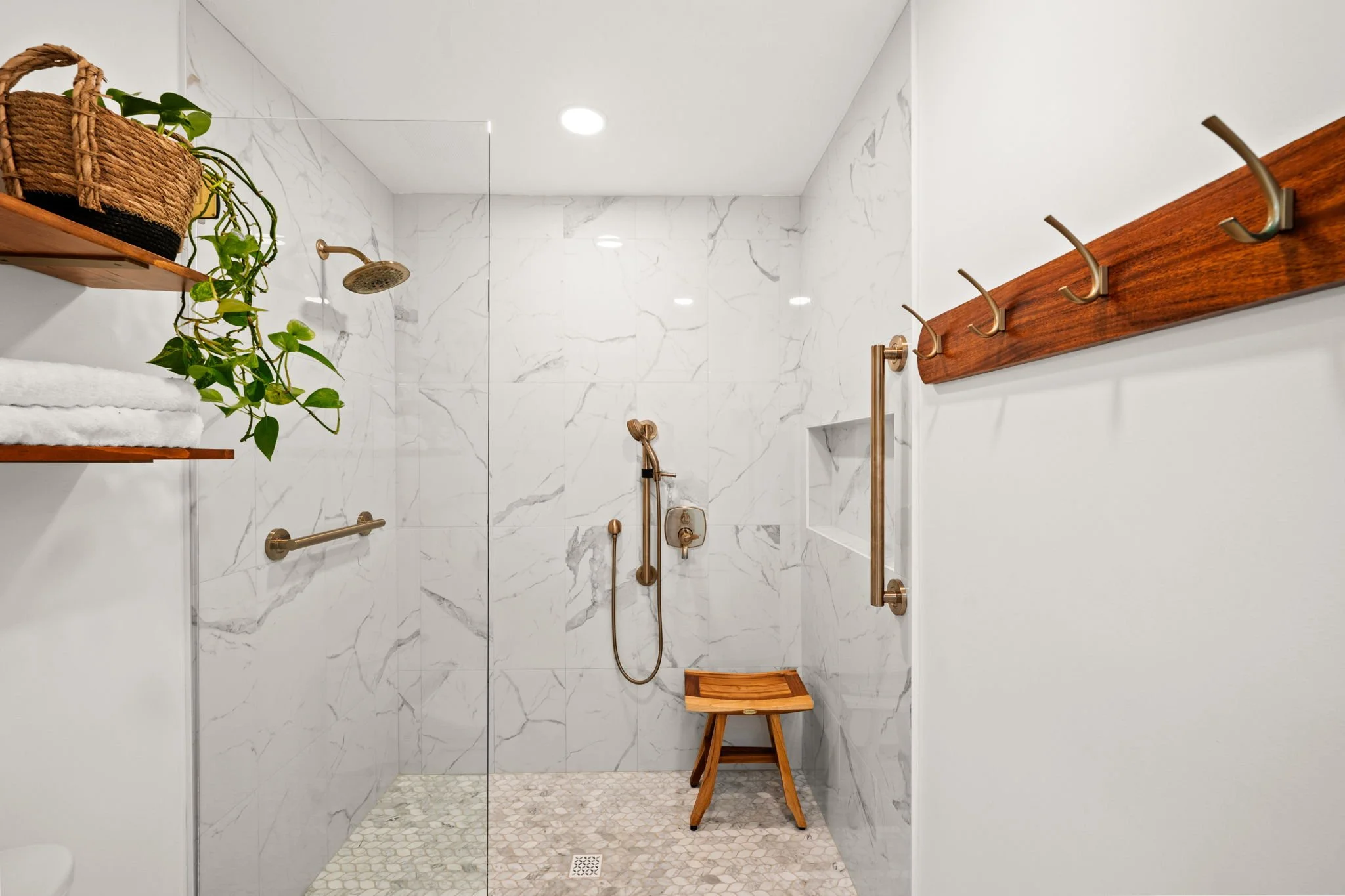 37-web-or-mls-36- Mt Ariane.jpg