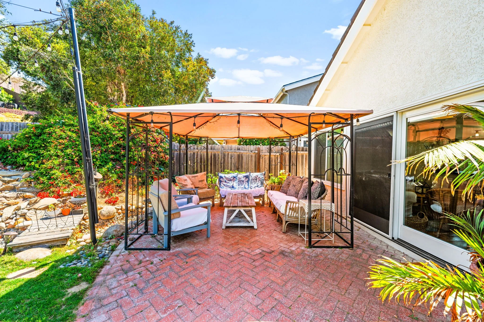 50-web-or-mls-49- Mt Ariane.jpg