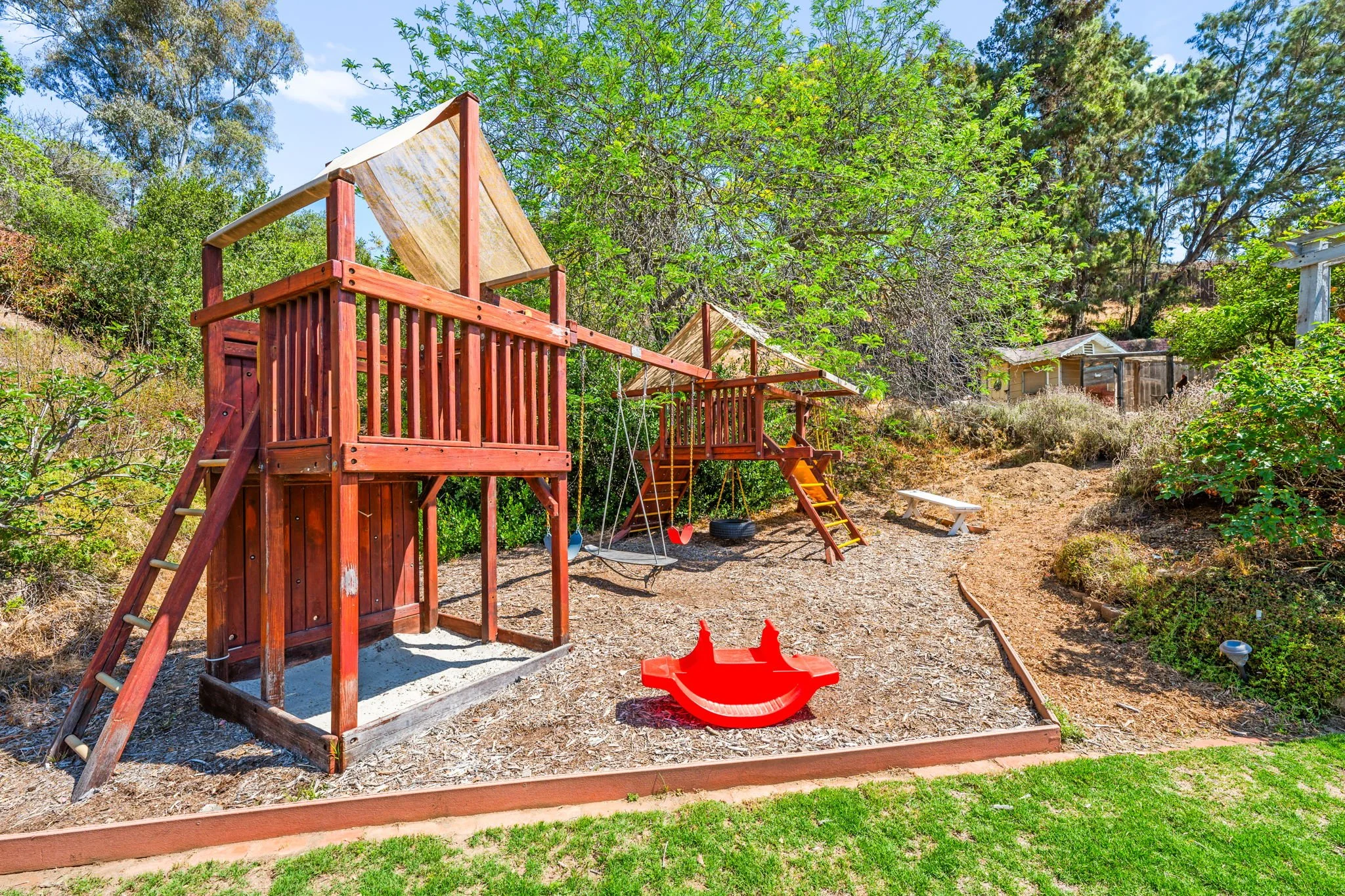 58-web-or-mls-55- Mt Ariane.jpg