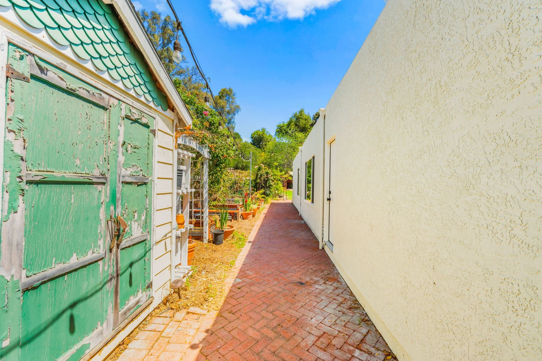 68-web-or-mls-64- Mt Ariane.jpg