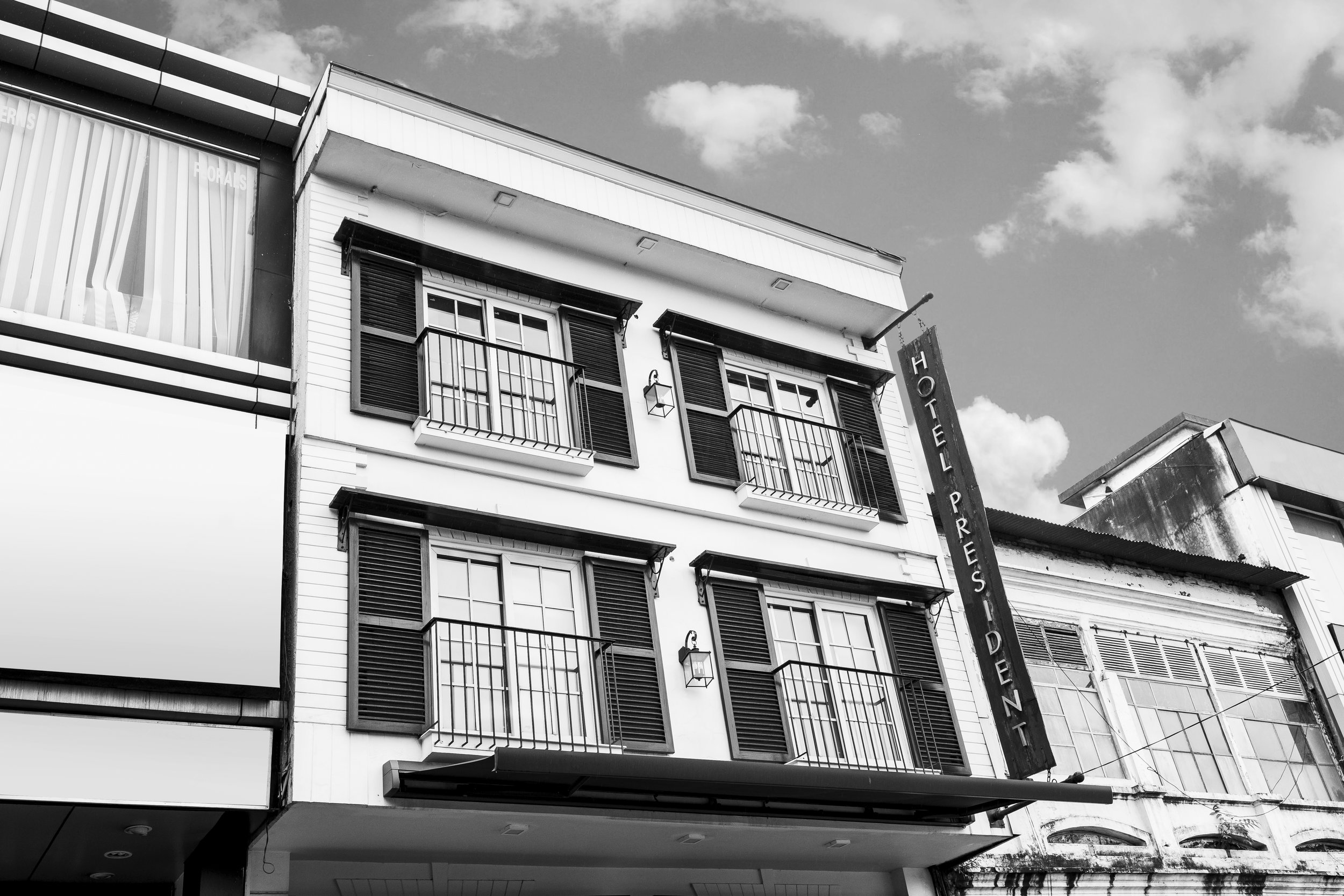 Image 21-1bnw.jpg