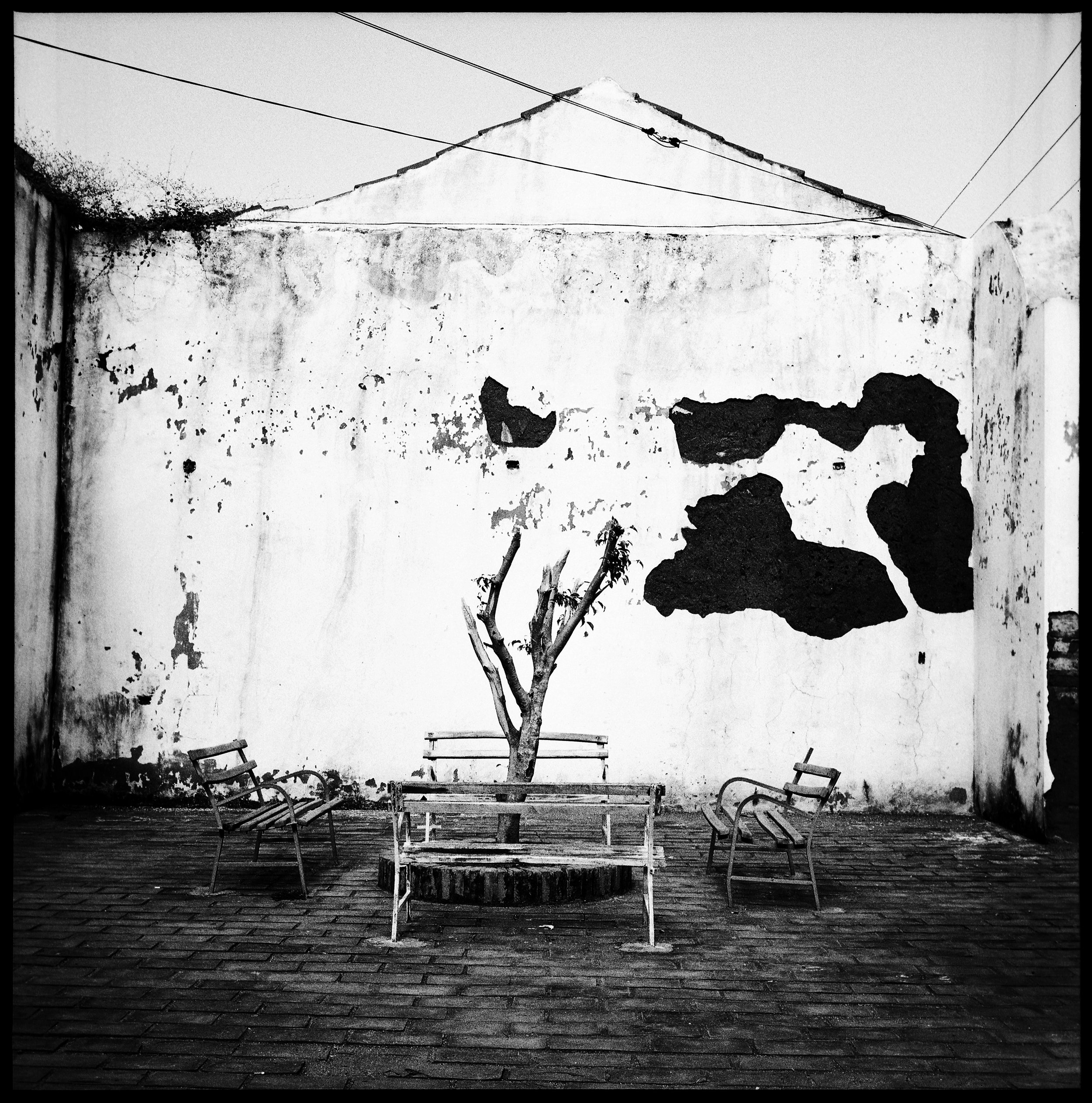 POESIE : JUAN LAZARO BESADA TRADUCTION : PATRICK BOUCHEZ
