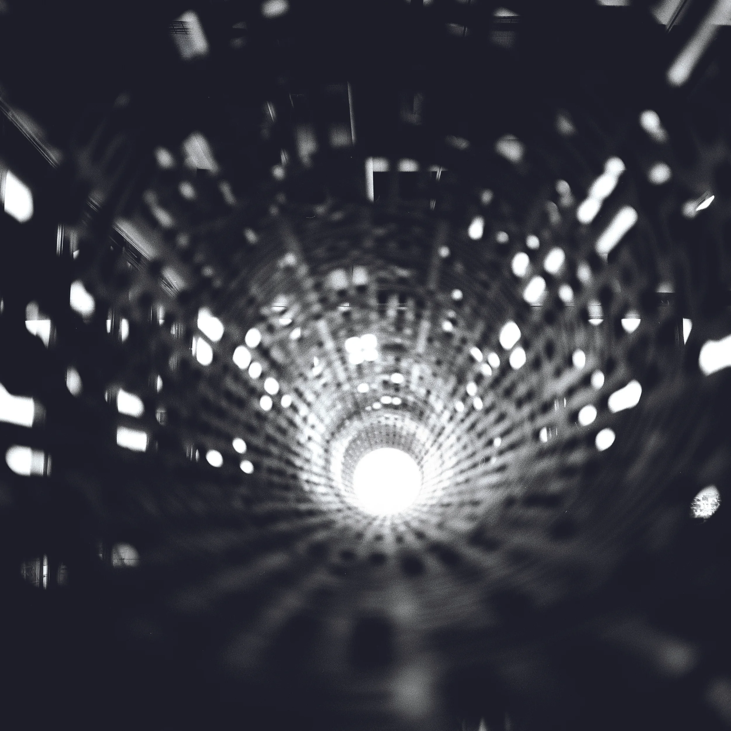 2011-025-08 R4 SC BP +n BLURB2.jpg