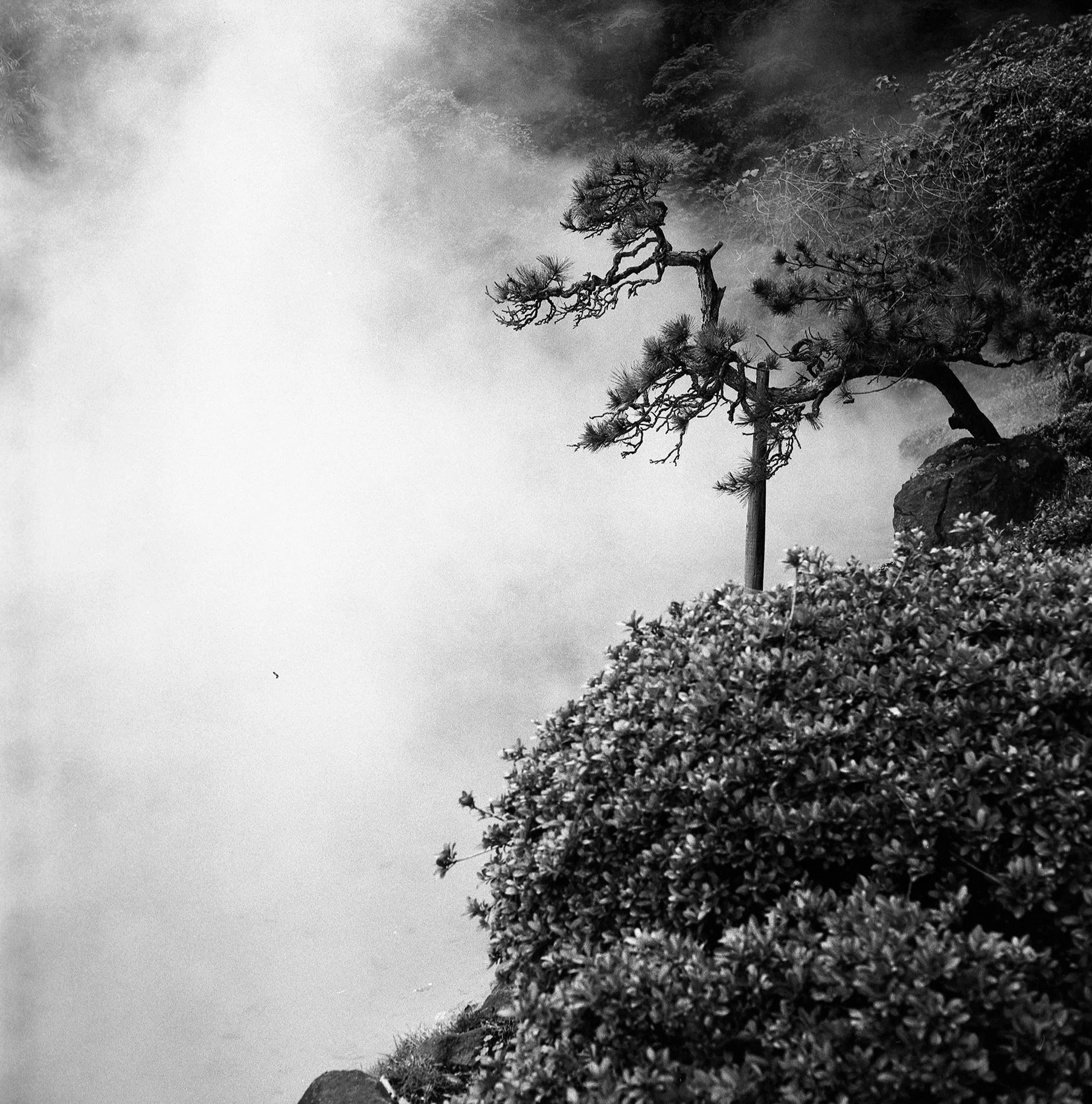 Interstices-Khanh-38 R 16x16.jpg