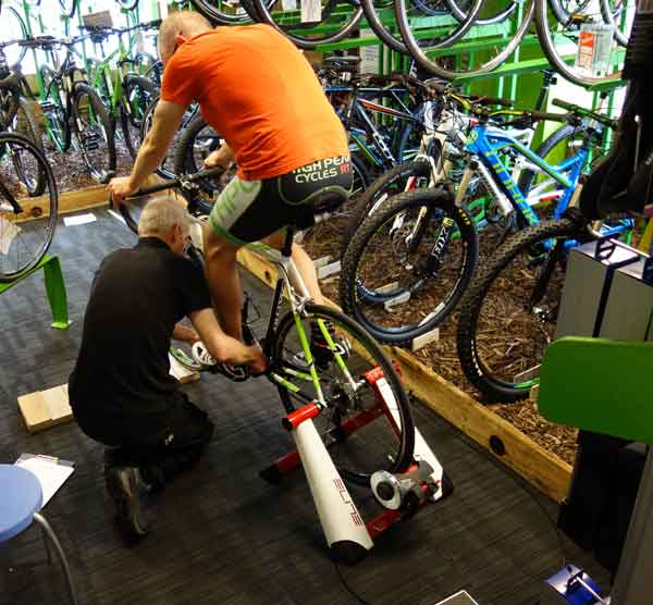 High peak cycles race team getting a cycle fit session