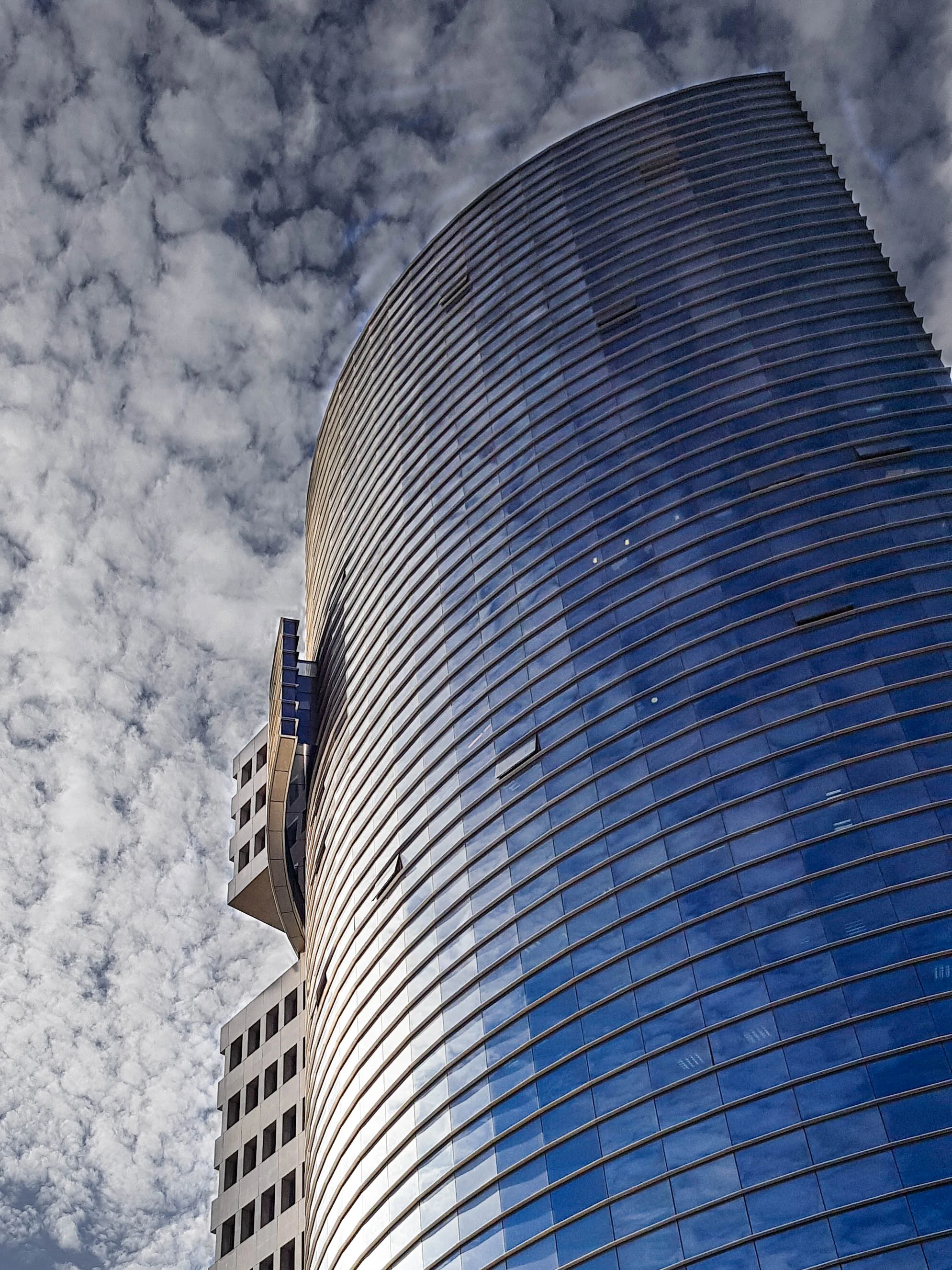 Notre cabinet se trouve dans la tour Trade Tower à Tel Aviv