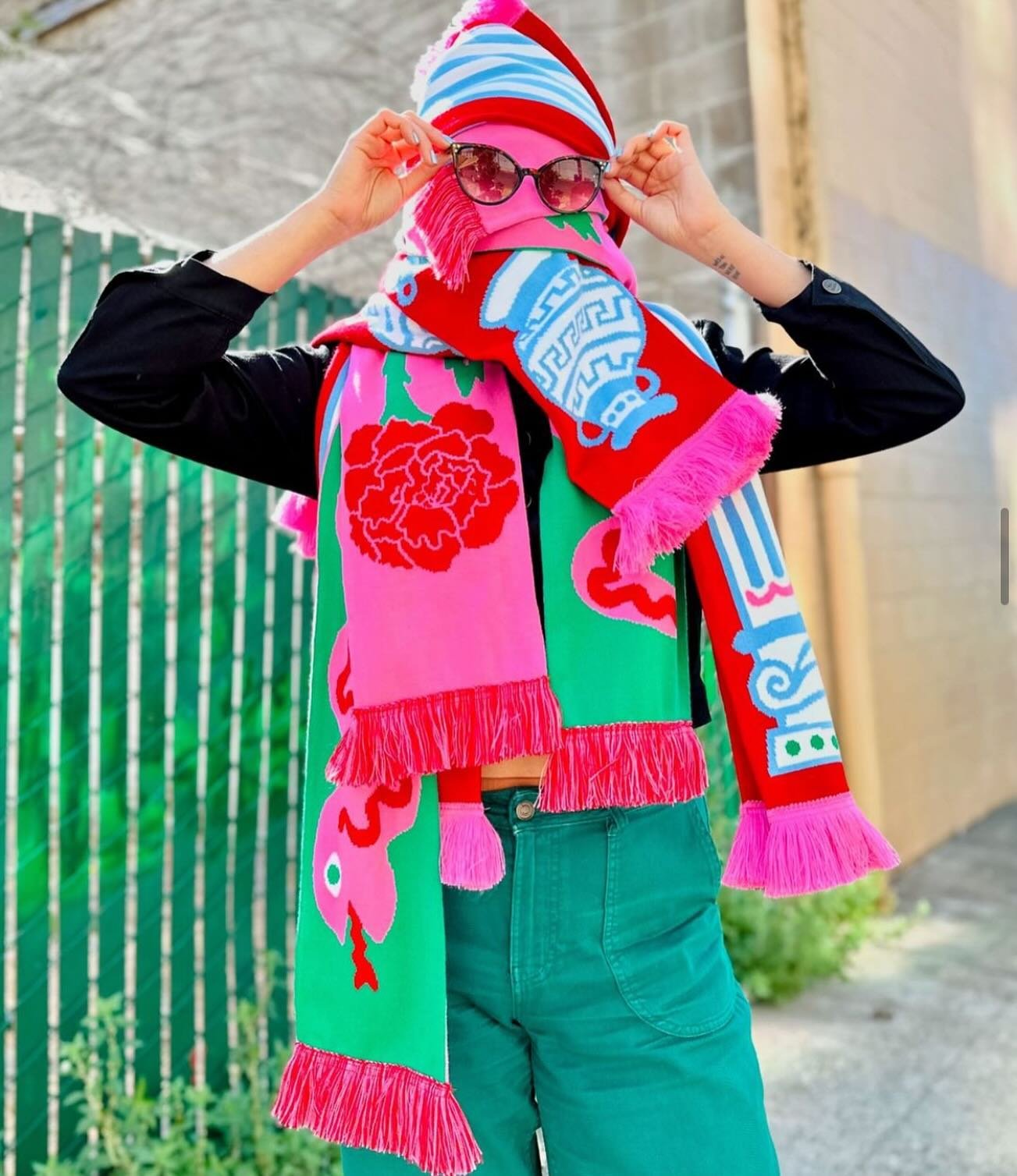 🇺🇸USA FRIENDS! 🇺🇸 the wonderful @nooworks are stocking my scarves but there aren&rsquo;t many left so be quick if you want one! 💨 excellent photo of a multi scarf look by @nooworks 💖 🐍 🌹 🏺 💖