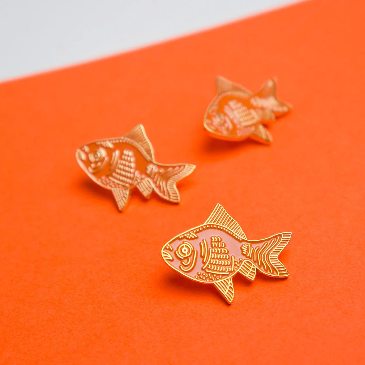 GOLDFISH ENAMEL PIN