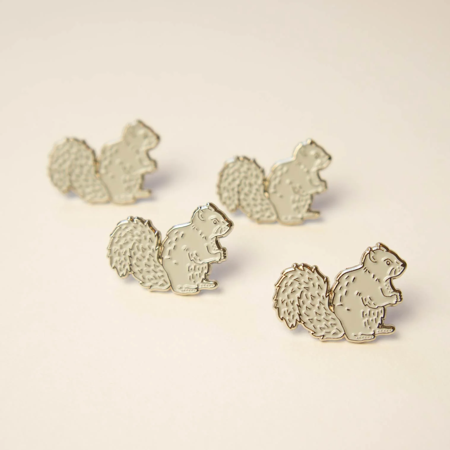 grey squirrel pins