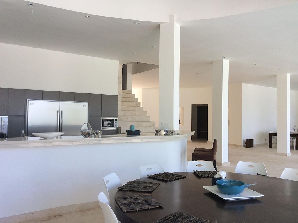 Las Terrenas Villa Ocean Lodge dinning room.jpg