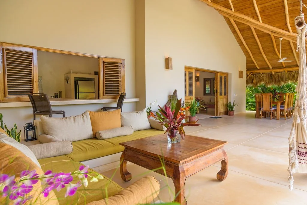Villa Terrace 2.jpg