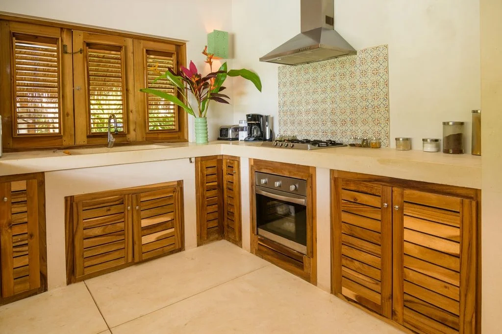 Villa Kitchen.jpg