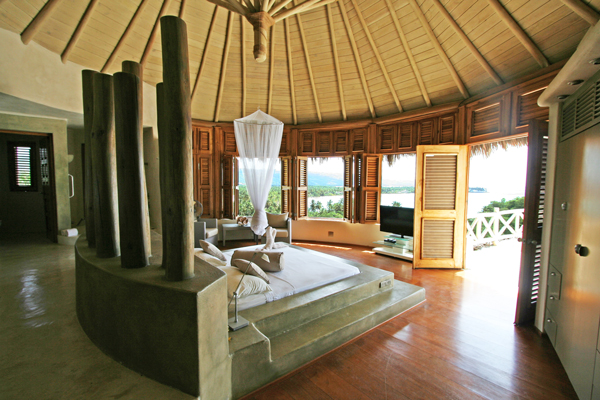 Loma Bonita Master Bedroom 1.jpg