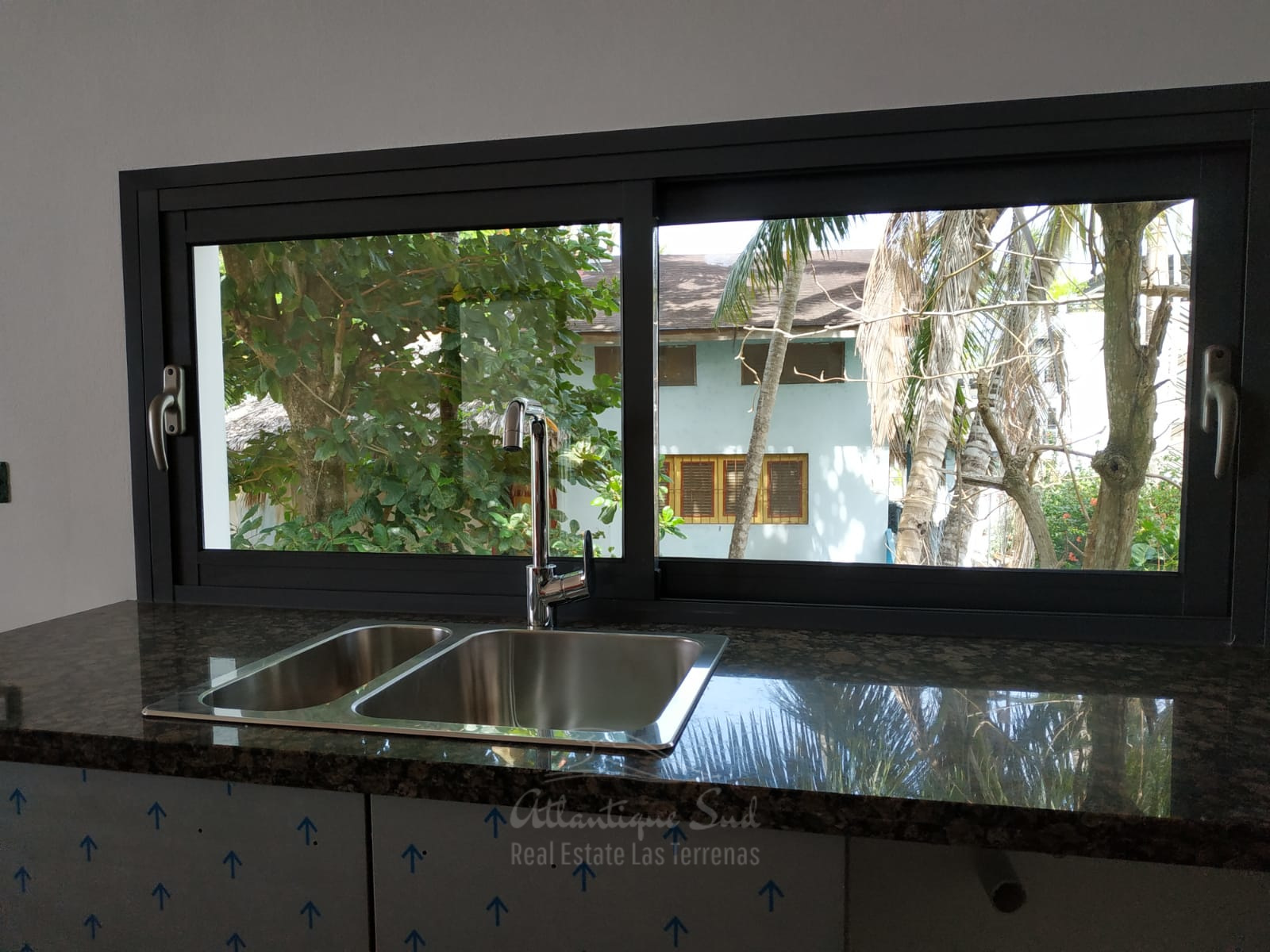 apartment for sale las terrenas beachfront condo22.jpg