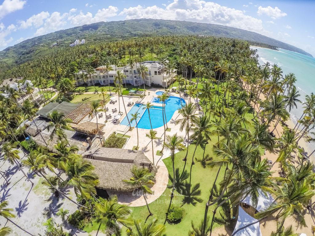 Beachfront condos for sale Las terrenas Playa Cosón14.jpg