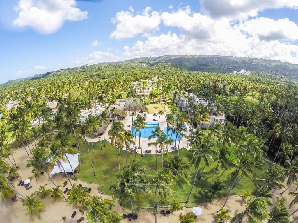 Beachfront condos for sale Las terrenas Playa Cosón15.jpg