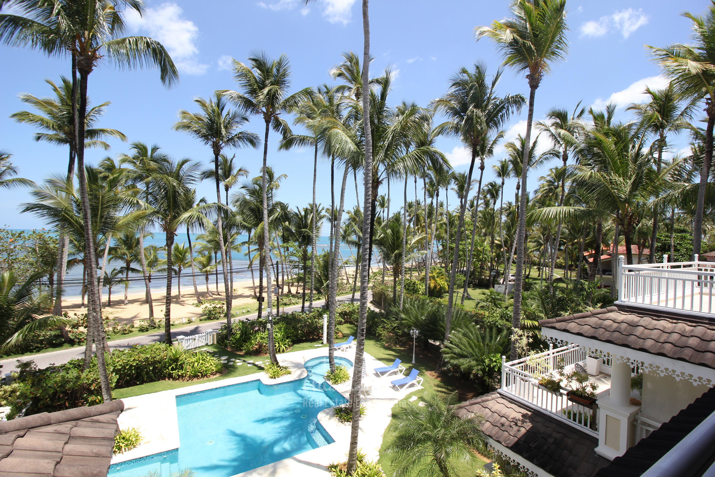 Spacious beachfront apartment in Playa Las Ballenas in Las Terrenas Real Estate Dominican Republic2.jpg