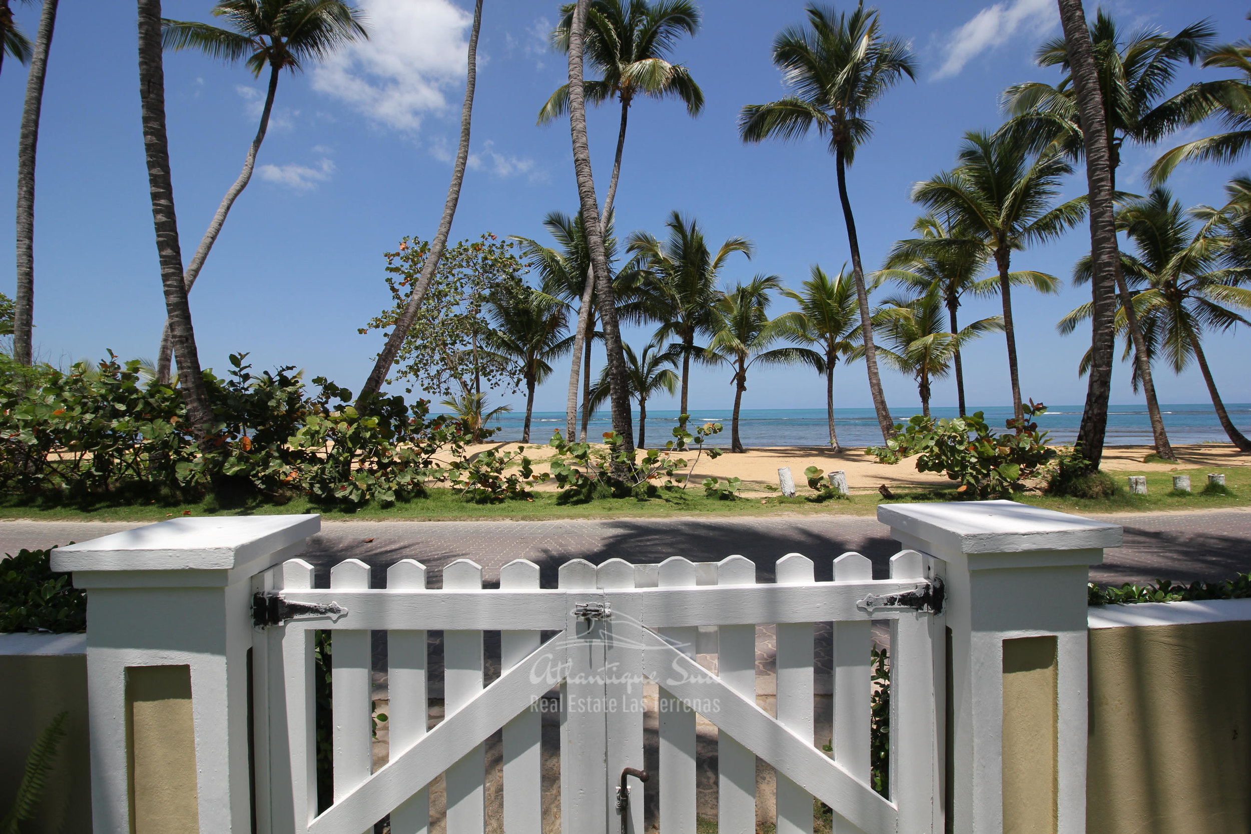 Spacious beachfront apartment in Playa Las Ballenas in Las Terrenas Real Estate Dominican Republic22.jpg