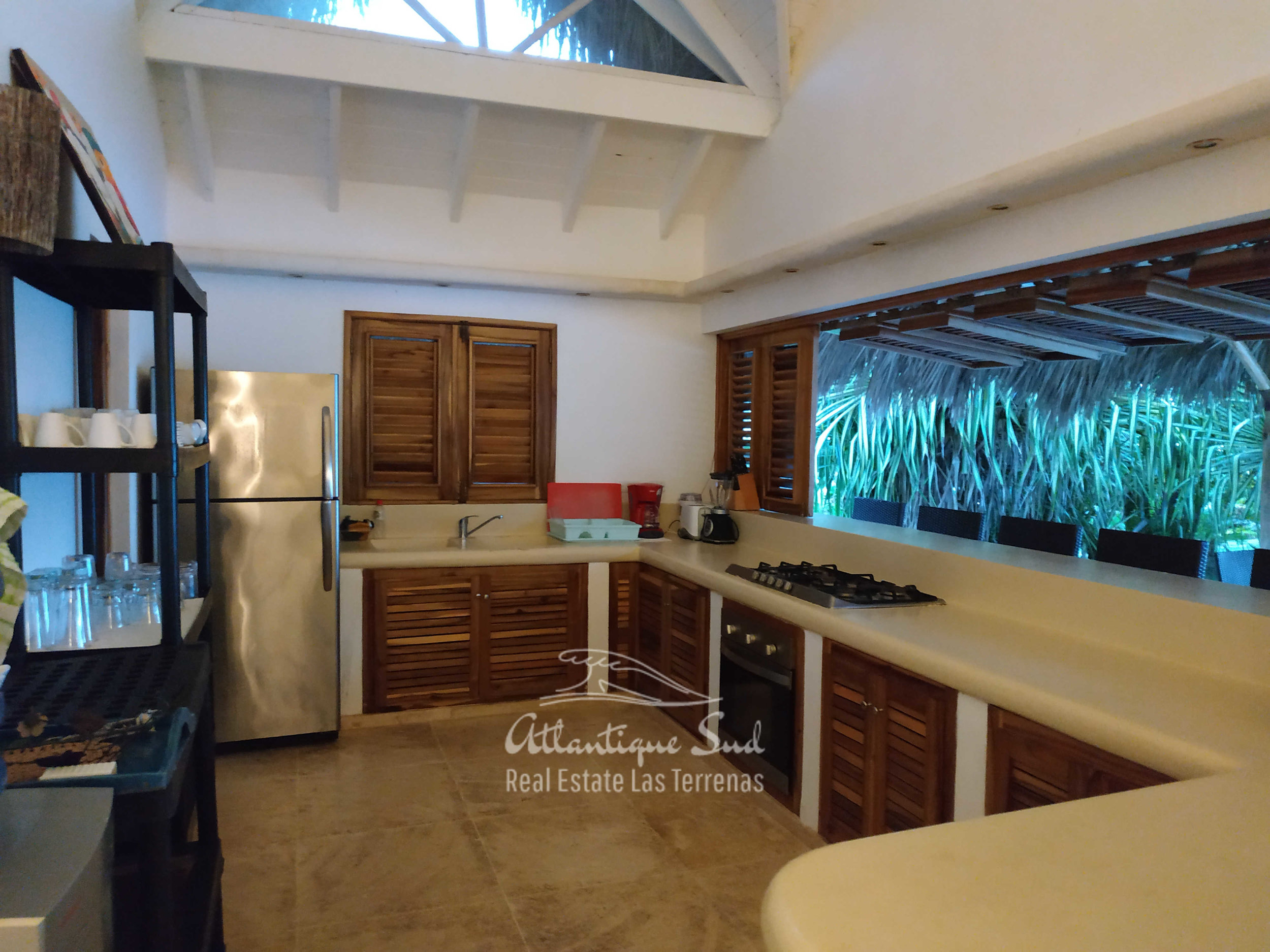 beachfront villa los nomadas for sale 8.jpg