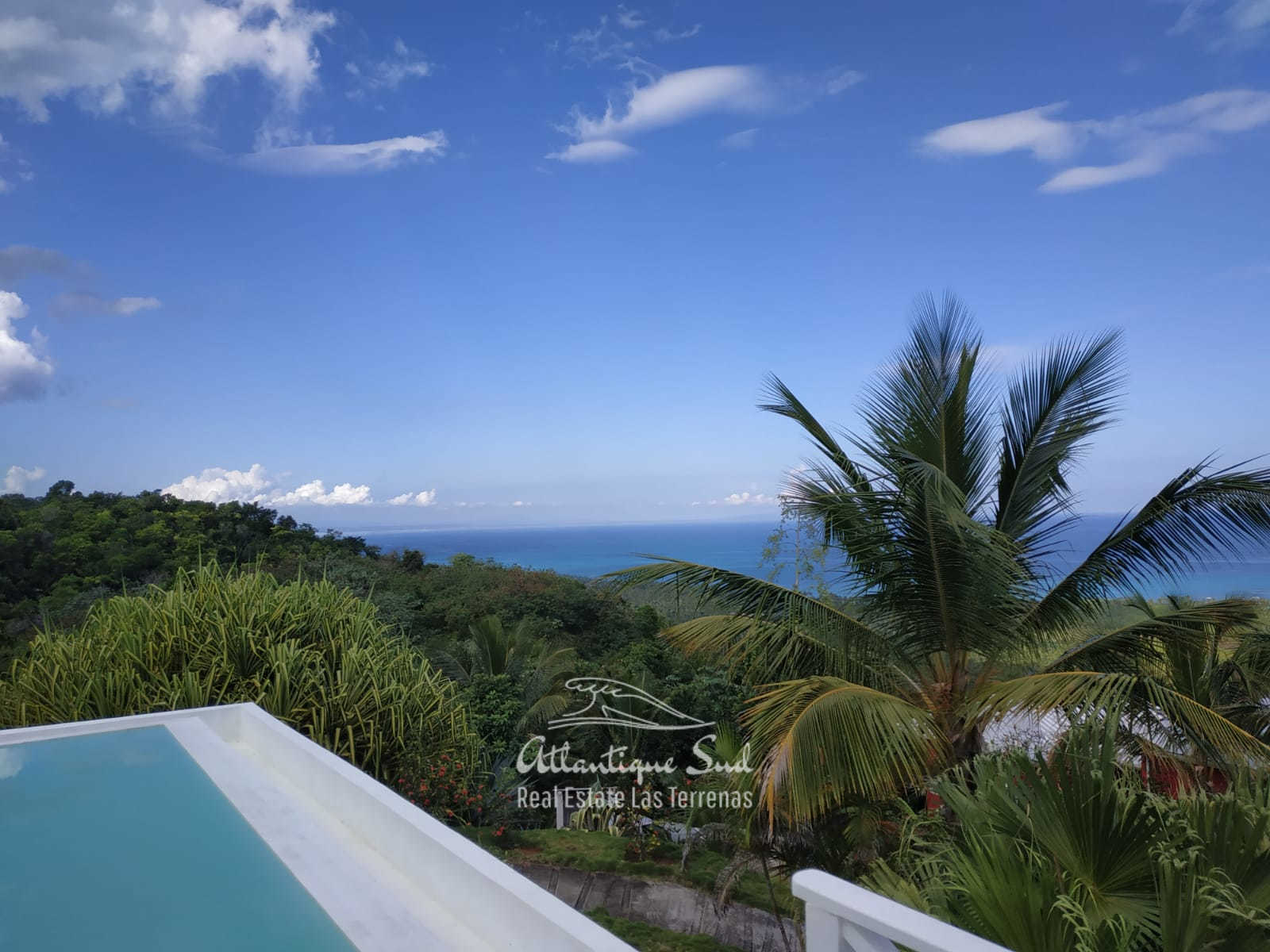 Hillside house for sale in Las terrenas7.jpg