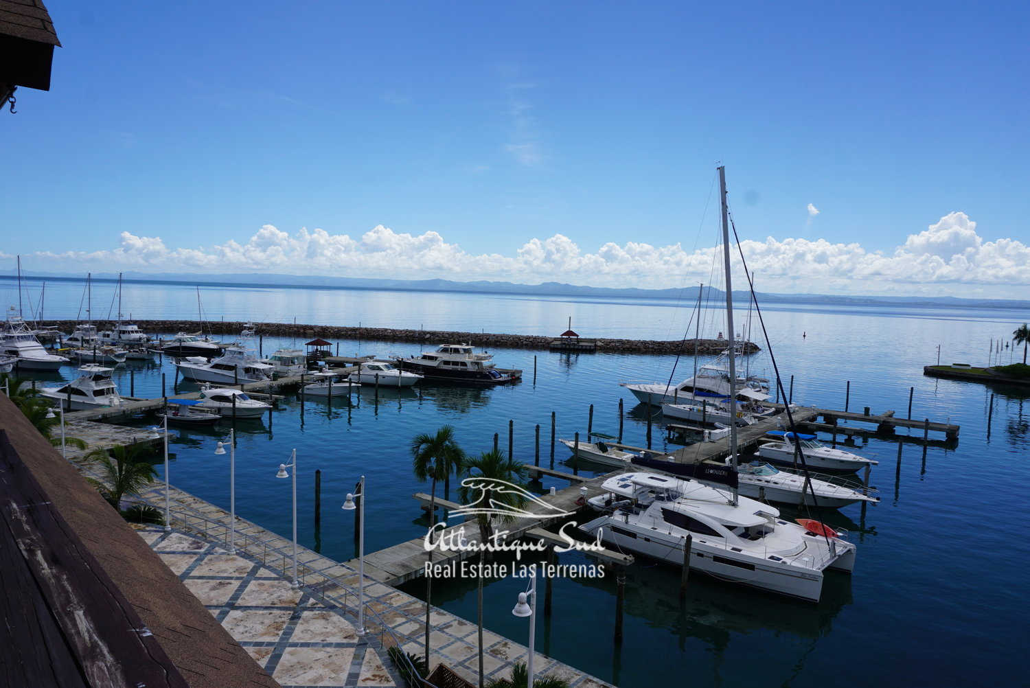 Spacious apartment with marina in samana6.jpg
