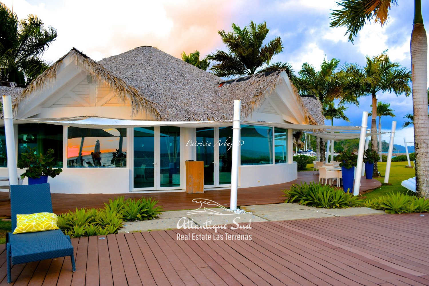 Spacious apartment with marina in samana18.jpg