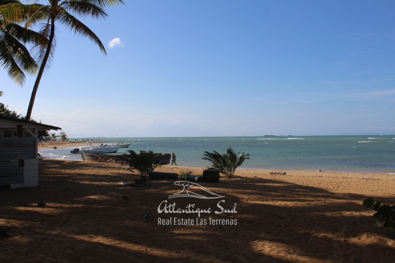 2-level townhouse close to the beach Real Estate Las Terrenas Dominican Republic9.jpeg