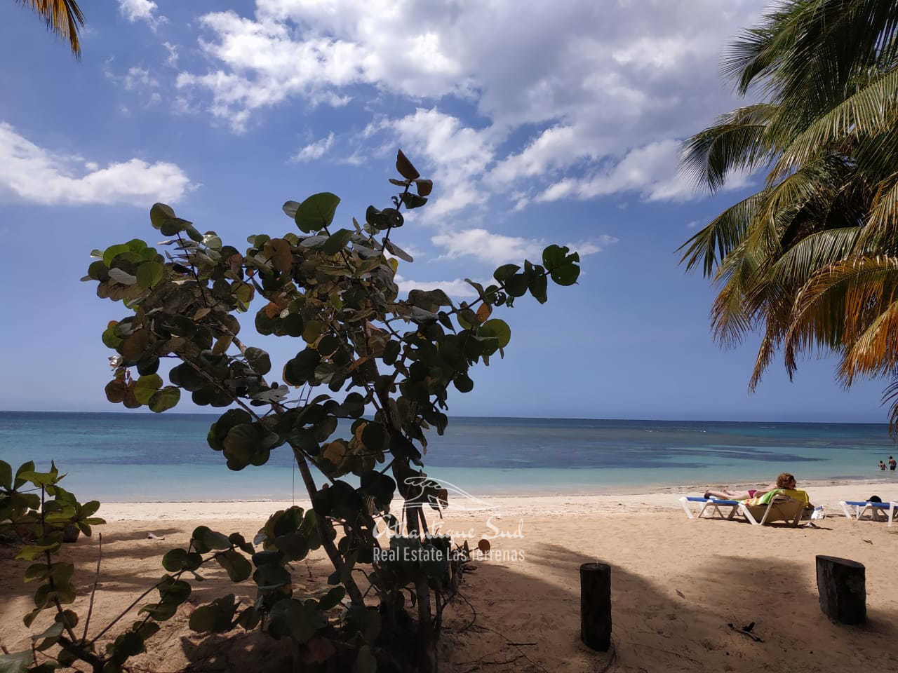 beachfront land for sale in las ballenas las terrenas 2.jpg