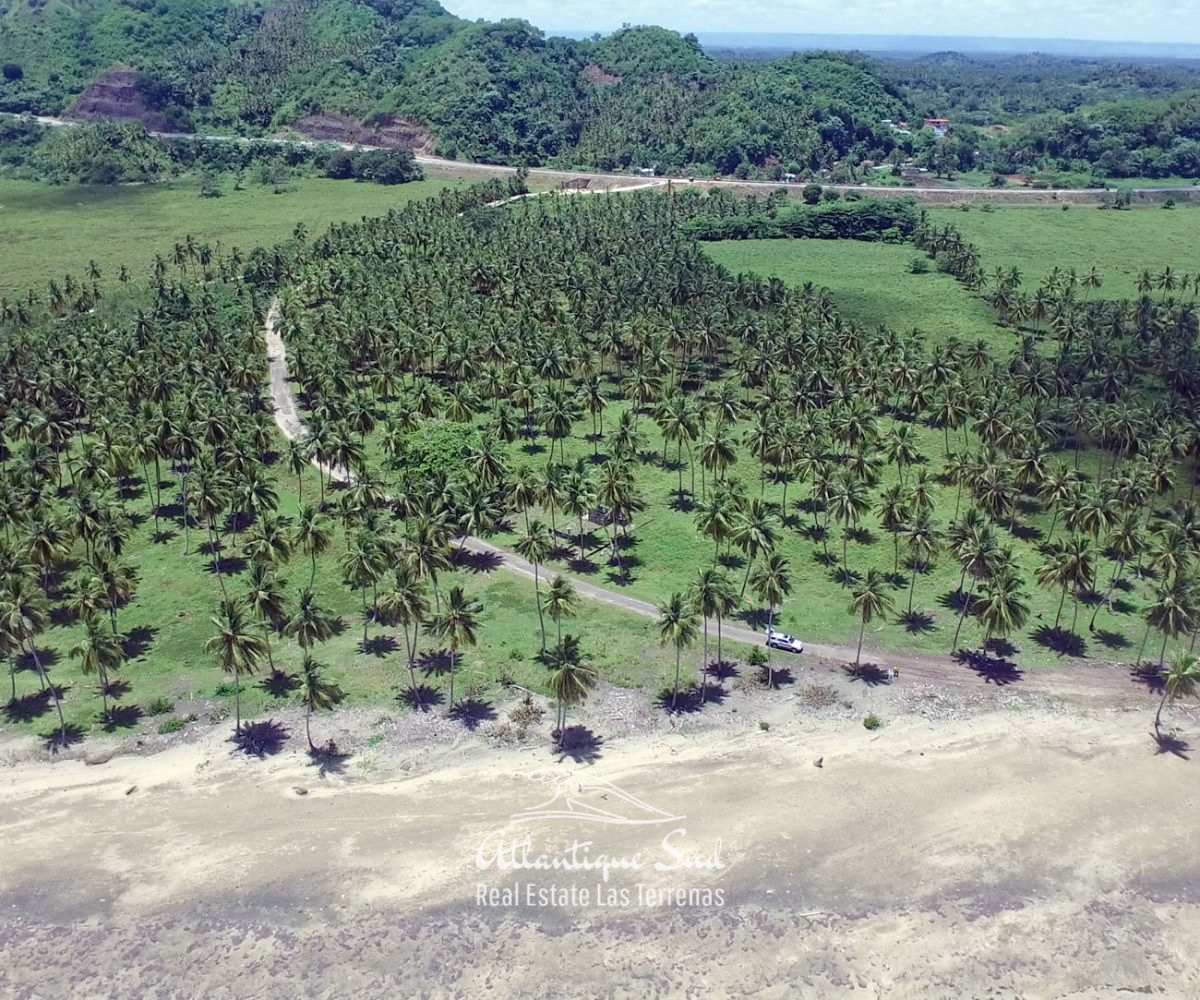 Development land on oceanfront 1.jpg