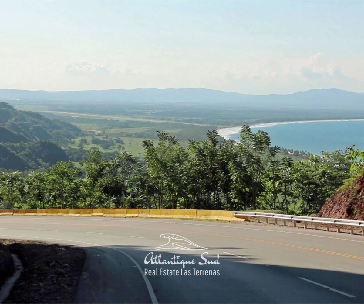 Development land on oceanfront 8.jpg
