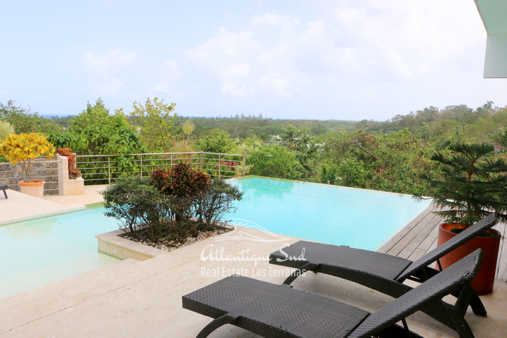 Beautiful villa tucked away on a hill to enjoy peace and quiet 15.jpg