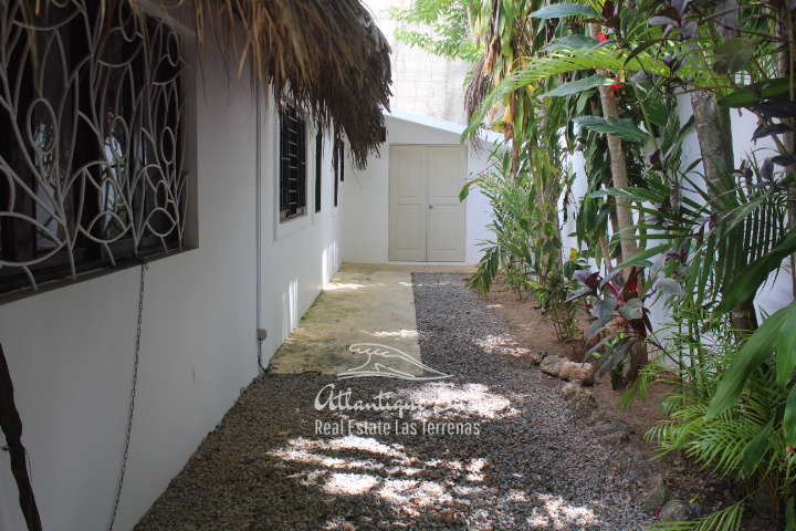Peaceful family villa close to Popy beach Real Estate Las Terrenas Atlantique Sud37.jpg