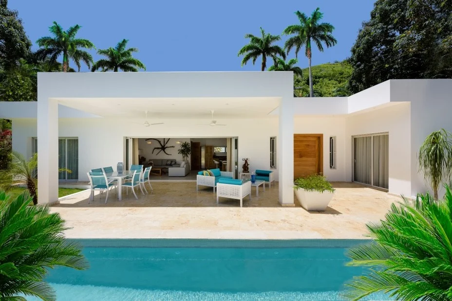 Modern villa LT10.jpg